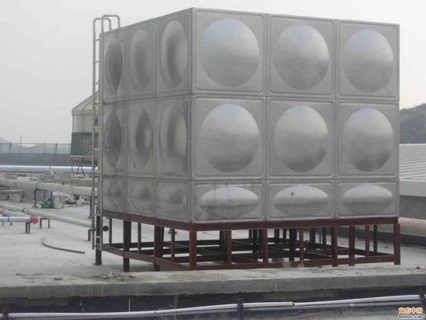 不銹鋼水箱的維修與保養(yǎng)有哪些問(wèn)題？