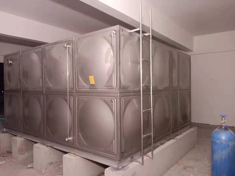 不銹鋼水箱如何解決用水問題的呢？